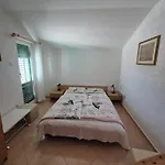 Apartmani Mira