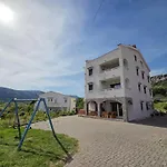 Apartments Leticia I