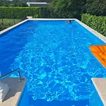 Guest House Surina