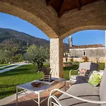 Villa Stonegate Estate - Bonus, Dvije Vile Jedna Cijena!