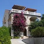 Apartments Kesic