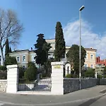 Apartment Aida
