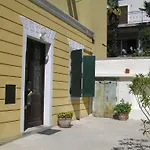 Studio Villa Mir