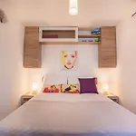 Honey Apartments