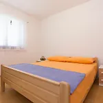 Apartment Polugic