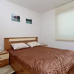 Apartments Intiv
