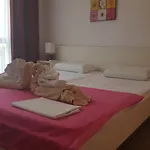 Guest House Zeba & Riviera