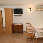 Studio Apartment Tea