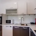 Apartment Mirna