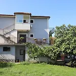 Comfortable Apartment In Malinska With Terrace