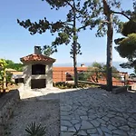 Apartments Maestral