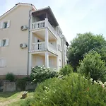 Apartments Novak By El-Pi Tours