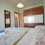 Apartments Crnac Mi