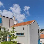 Apartments Elias