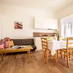 Studio Bellevue