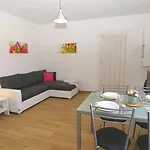 Kamelija Apartmani
