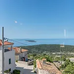 Hilltop Seaview Apartment Vidovici