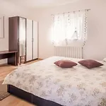 Apartmani Dujmovic