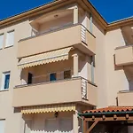 Apartment Estrela