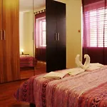 Apartmani Nikola