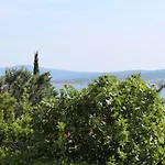 Mia 5