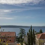 Apartments Maris
