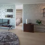 Opatija Deluxe Apartment With Swimming Pool