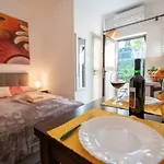 Studio Apartman Tasha