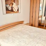 Apartment Oscar
