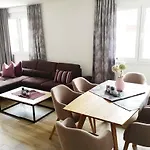Apartment Beni