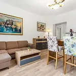 Apartman Villa Carolina