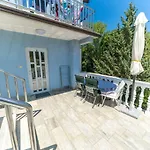 Villa Blue