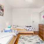 Ella Apartment