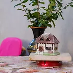 Apartman Besi