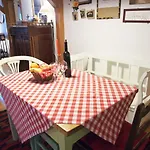 Apartment Ernestova Hisa