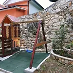 Haus Zora Feerienwohnung 8