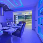 Luxury Vall Apartment