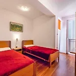 Apartments Nada