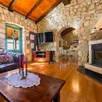 House Casa Rustica