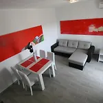 Apartments Mali Nono