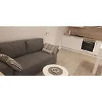 Lei Apartmant
