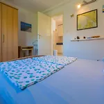 House Lipert