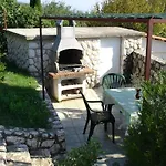 Apartment Nada 2