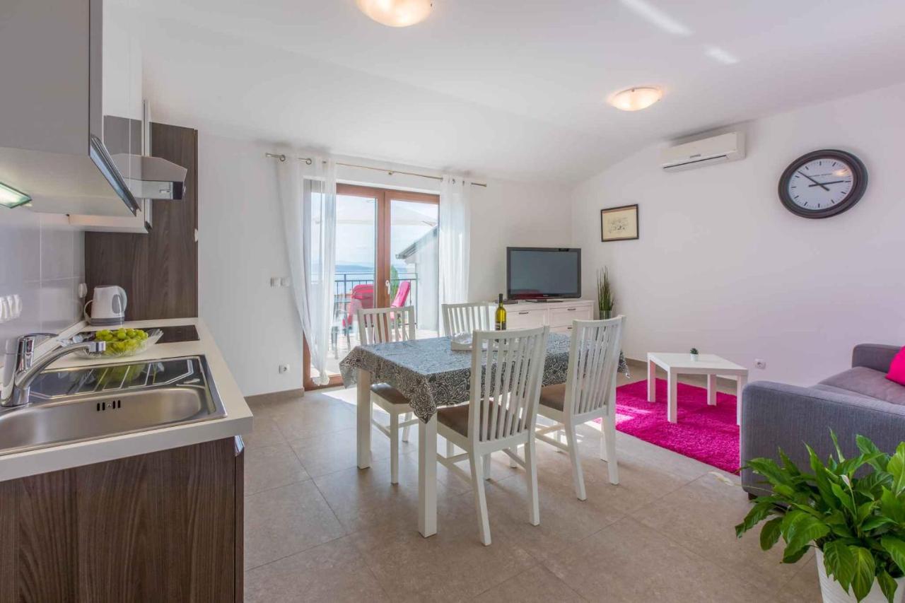 Appartamento In 34970 Crikvenica
