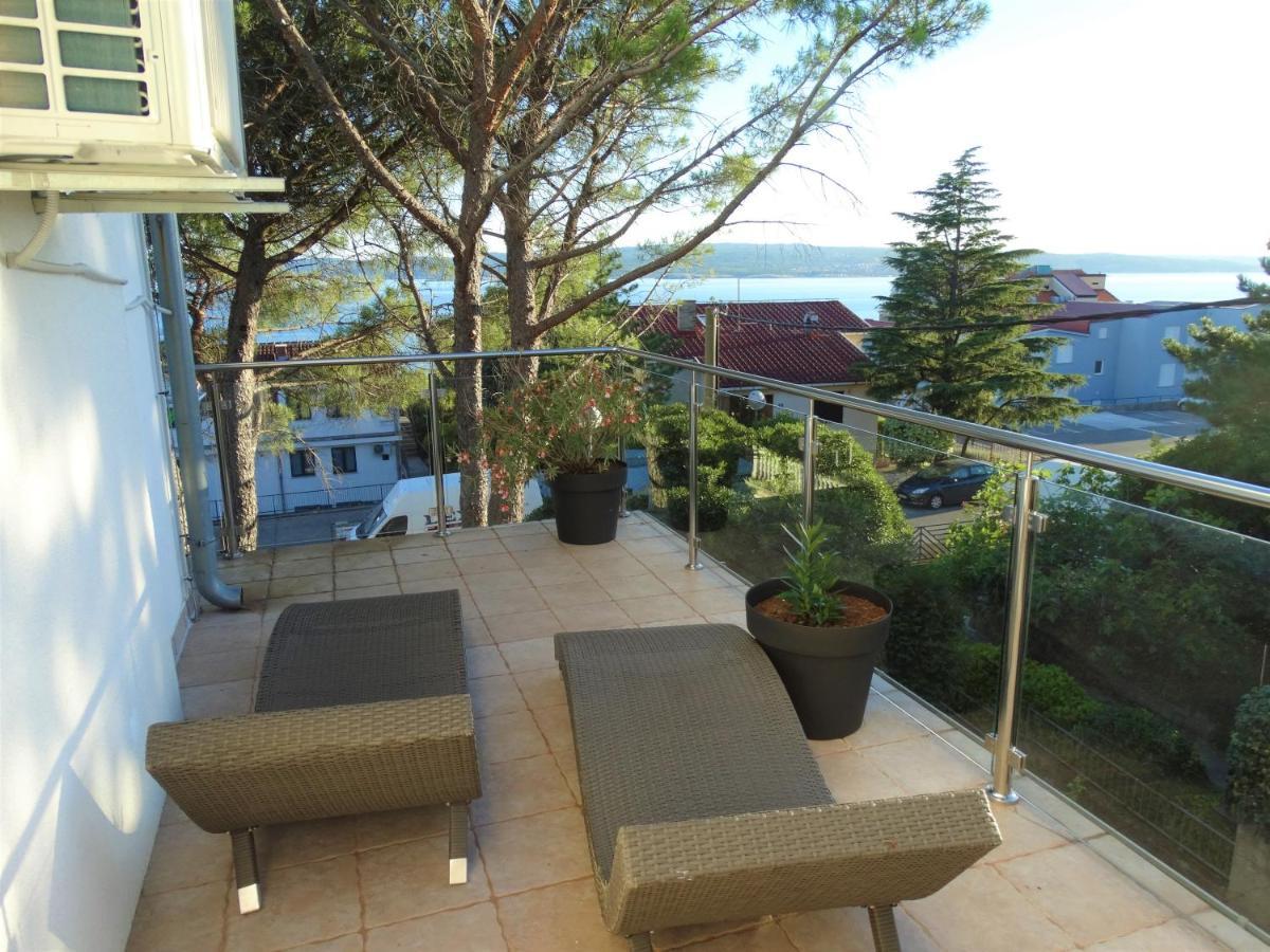 30310 - Visnja Appartement Selce