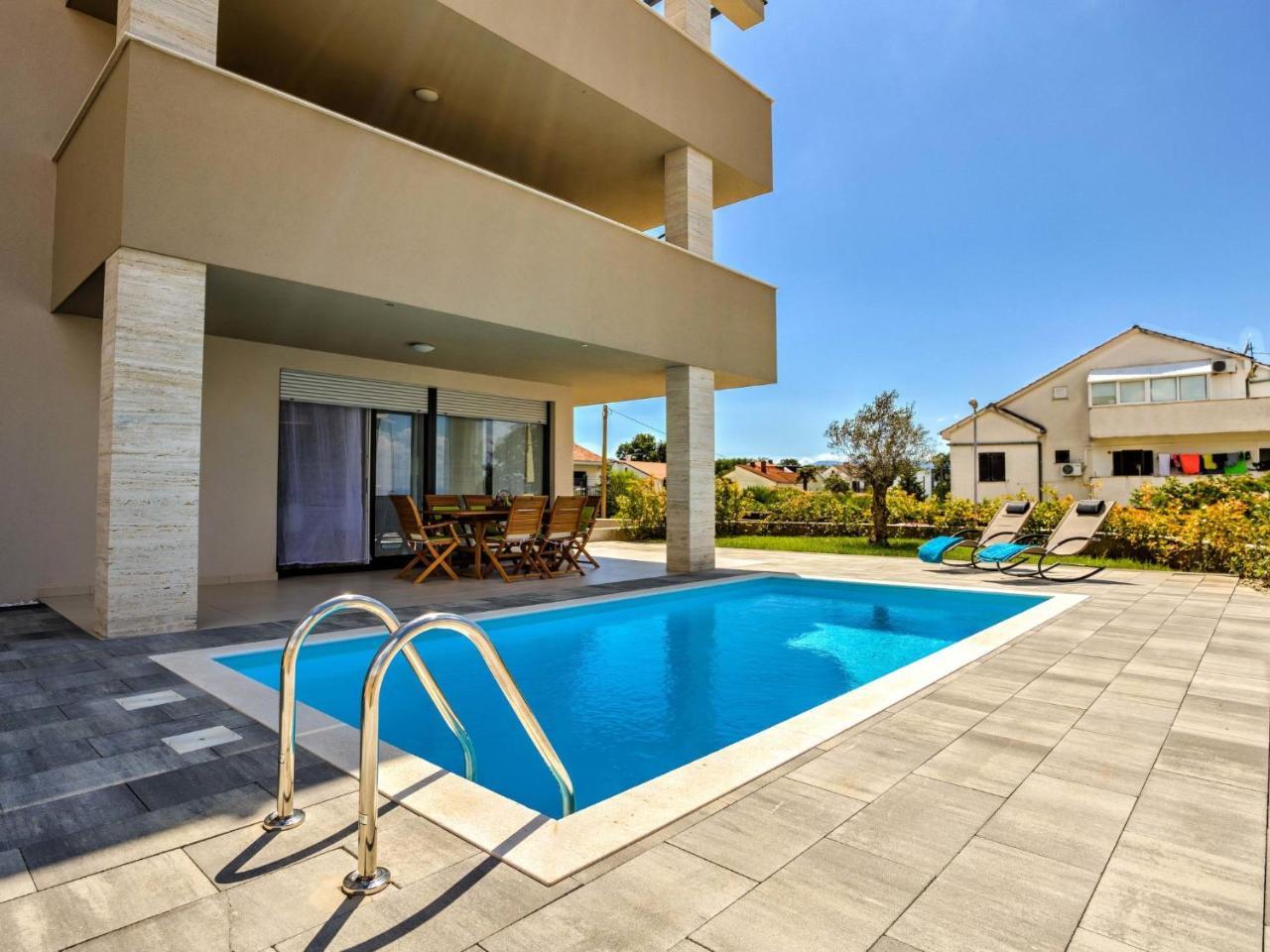 Vid By Interhome Apartament Vantacici